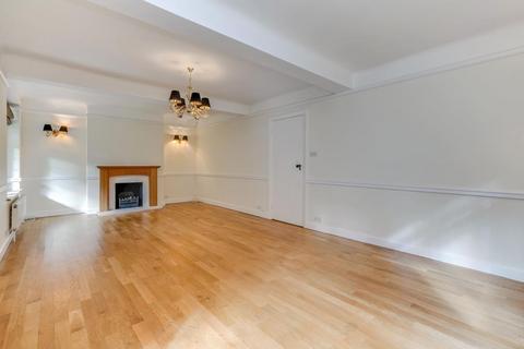 undefined, Fairwinds, 12 Oakfield Glade, Weybridge, Surrey, KT13