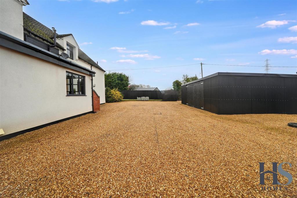 Driveway.jpg