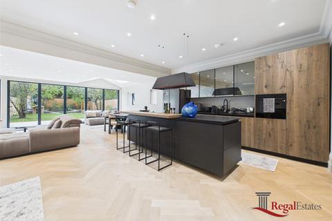 undefined, St. Gabriels Road, London, NW2 4DS