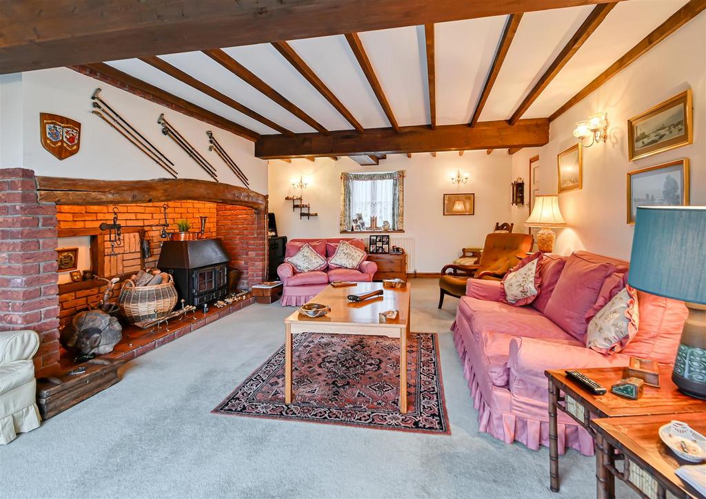 7 St Johns Court-13.jpg