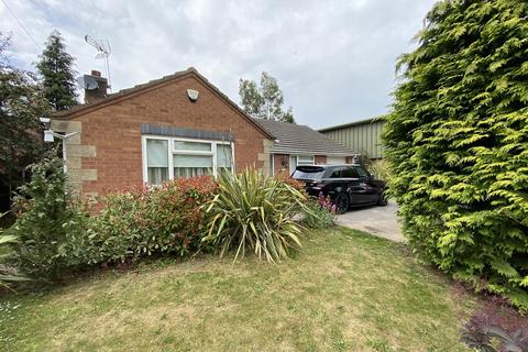 2 bedroom bungalow for sale, Ashbourne Road, Cowers Lane, Belper