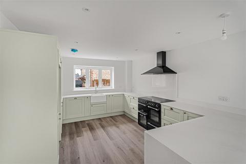 undefined, Home Farm Close, Ambrosden