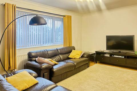 2 bedroom flat for sale, Morrit Court, Benton, Newcastle upon Tyne, NE7