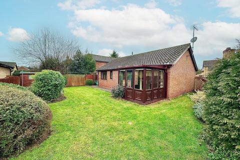 2 bedroom detached bungalow for sale, Grangewood, East Hunsbury, Northampton NN4