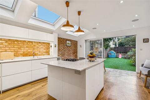 undefined, Balham Grove, SW12