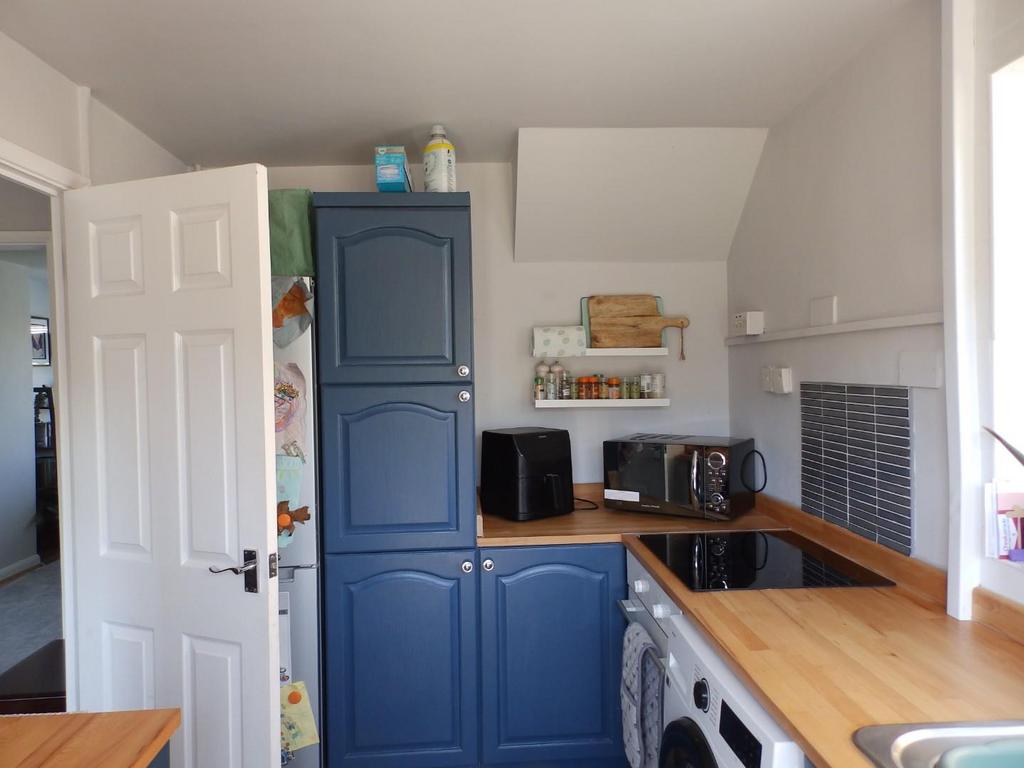 Kitchen .JPG