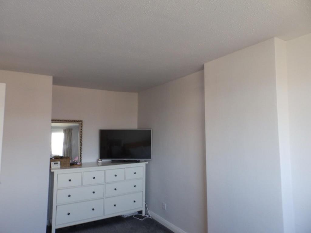 Main Bedroom 2.JPG