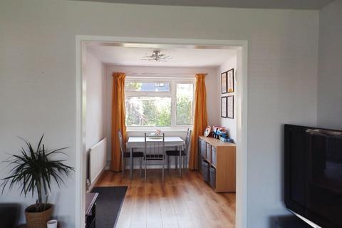 3 bedroom house to rent, Hope Farm Road, Great Sutton, Ellesmere Port