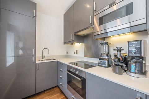 1 bedroom flat for sale, Kingsway Business Park, Hampton TW12