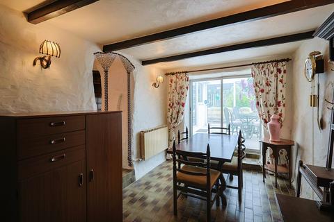 2 bedroom property for sale, Havilland Road, St Peter Port, Guernsey, GY1