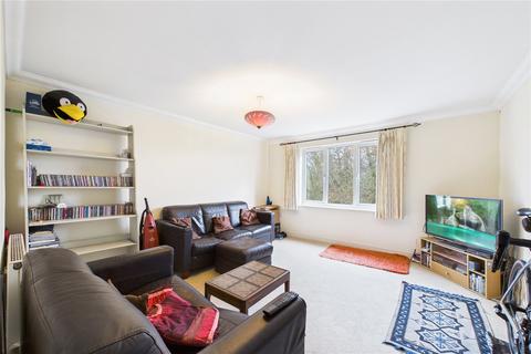 undefined, Maidenbower Square, Maidenbower, Crawley, West Sussex, RH10