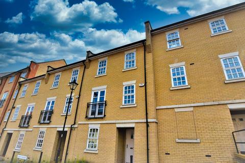 Townhouse - Colchester CO2