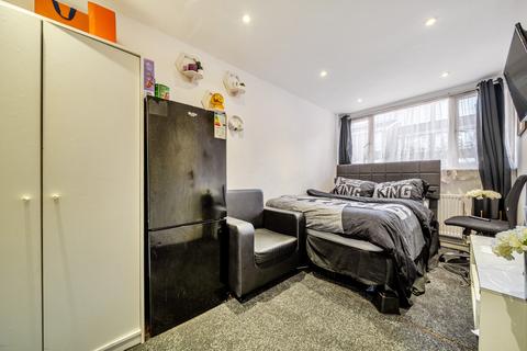 undefined, Williamson Close, London