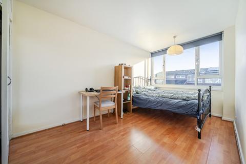 undefined, Williamson Close, London