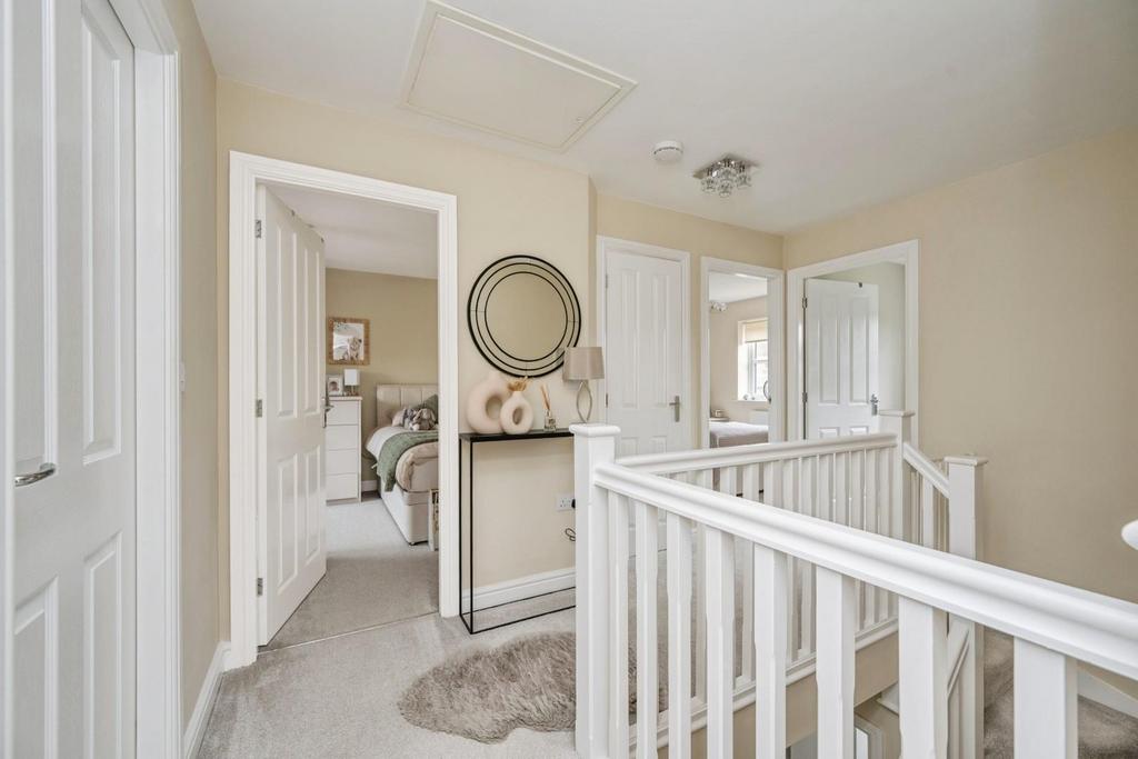 22croftclose-19.jpg