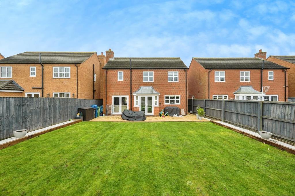 22croftclose-14.jpg