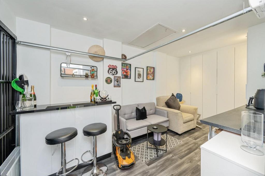 22croftclose-29.jpg