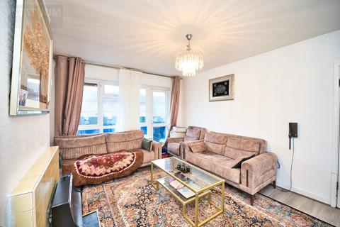 undefined, Churchill Terrace, Waltham Forest, Chingford, London, E4