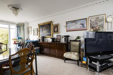 5 bedroom semi-detached house for sale, Southfields, London, London, NW4