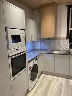 Studio to rent, STUDIO - 10 ABERDEEN ROAD, NW10