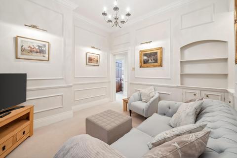 2 bedroom flat to rent, Stafford Mansions, Stafford Place, Westminster, London SW1E