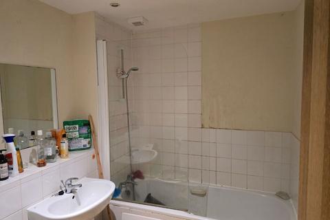 undefined, Flat 8 Ivebridge House, 59 Market Street, Bradford, West Yorkshire, BD1 1NE
