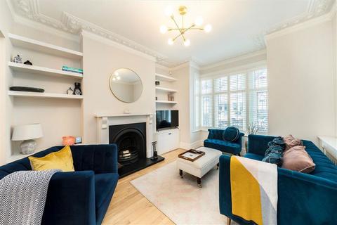 3 bedroom terraced house for sale, Chudleigh Road, London SE4