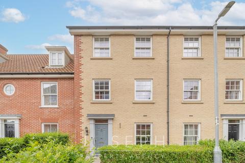 Willis Crescent, Ipswich, IP4