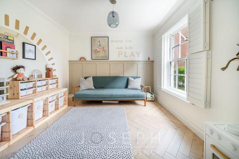3 bedroom townhouse for sale, Willis Crescent, Ipswich, IP4