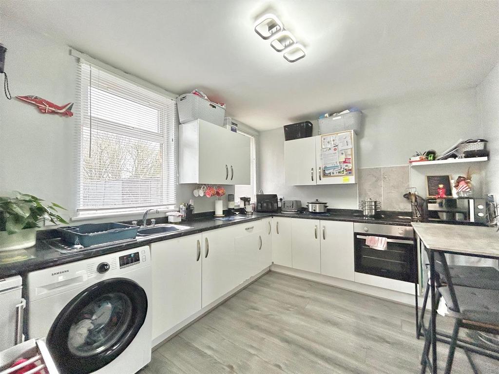 Kitchen.jpg