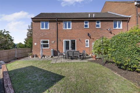 4 bedroom end of terrace house for sale, Grassmere, Leybourne
