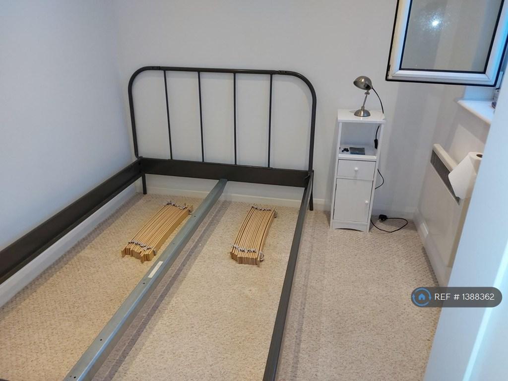 Double Bed Or Single, Your Choice.