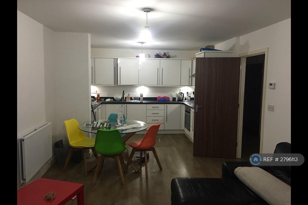 Lounge/ Kitchen