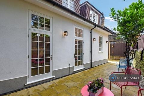 undefined, Charlton Lane, London, SE7