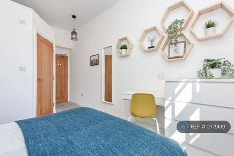 undefined, Charlton Lane, London, SE7