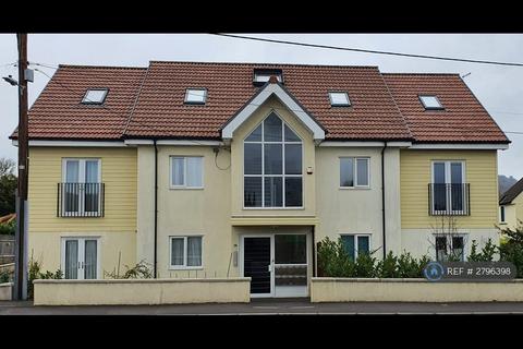 2 bedroom flat to rent, High St, Nailsea, BS48