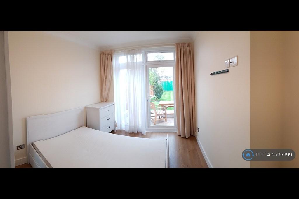 Double Room £700