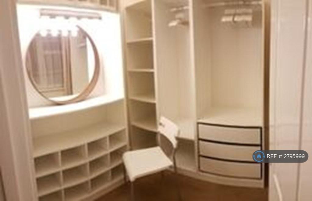 Double Room With En-Suite £950