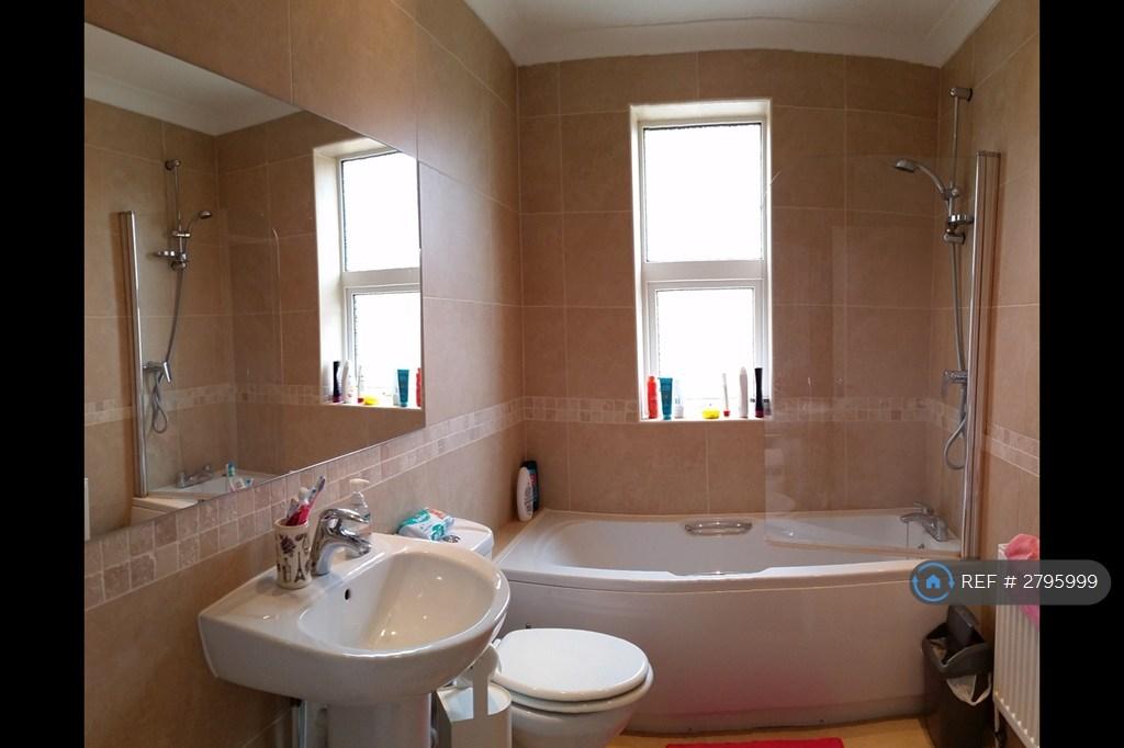 House in Southampton, St James - View 3