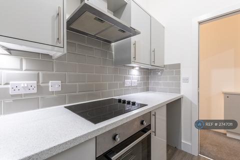 1 bedroom flat to rent, Fernwood Court, Bournemouth, BH1