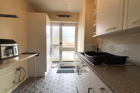undefined, Gosden Road, Woking GU24