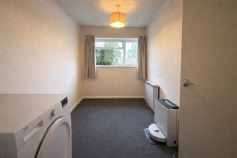 undefined, Gosden Road, Woking GU24