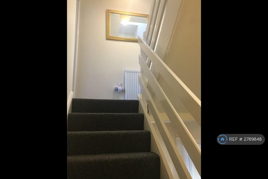 1st Floor Landing