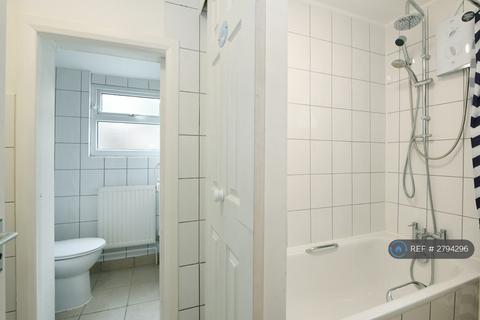 undefined, Louise Road, London, E15