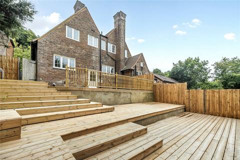 3 bedroom semi-detached house to rent, Ockford Road, Godalming, Surrey, GU7