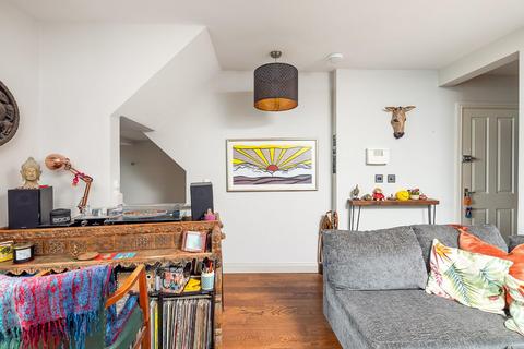 undefined, Gwilliam Street, Windmill Hill