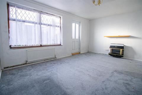 3 bedroom terraced house to rent, 3-Bed Terraced House to Let on Golbourne Street, Preston
