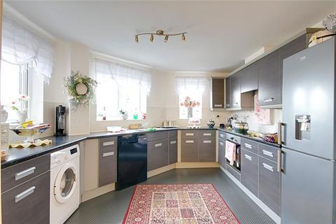 2 bedroom flat for sale, Enstone Road, Enfield, EN3