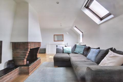 undefined, Green Meadow Bank, Cheltenham GL52