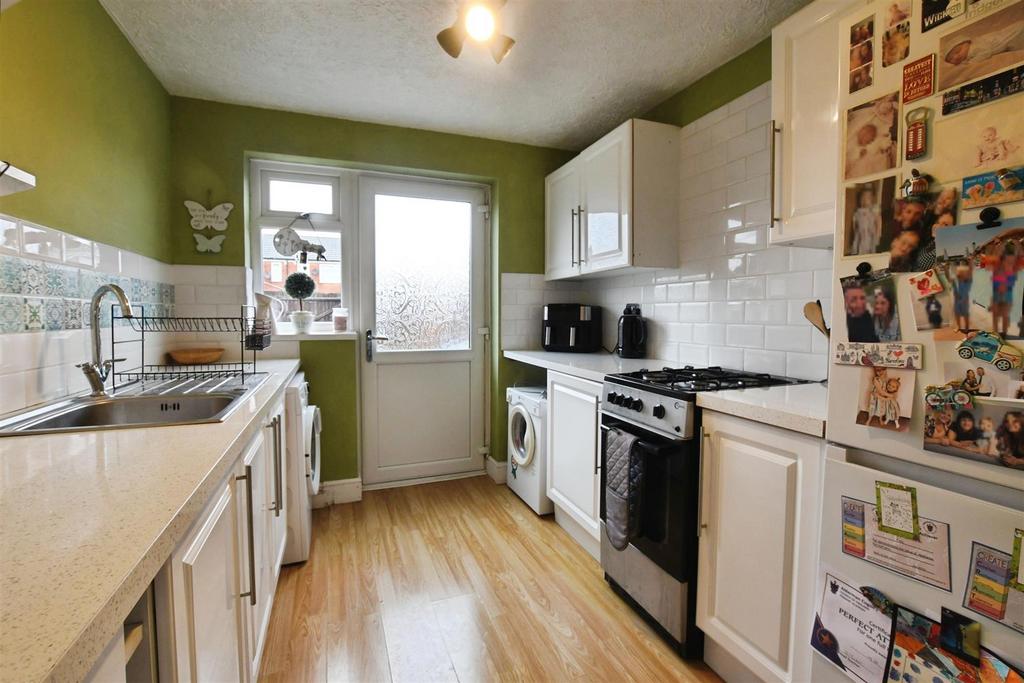Fitted Kitchen